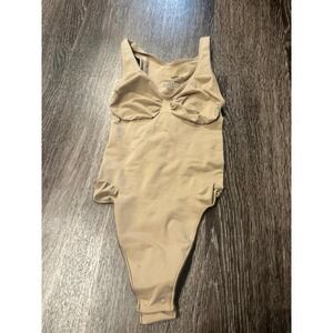 SKIMS Sculpting Bodysuit Tan Full Body Shaper Tank Style Snap Crotch M